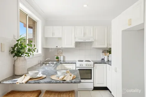 Property photo of 4 Bushlands Avenue Killarney Vale NSW 2261