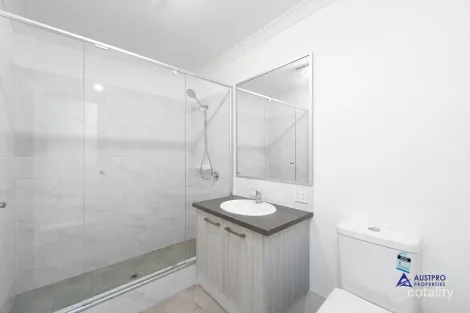 Property photo of 37 Macadamia Loop Piara Waters WA 6112