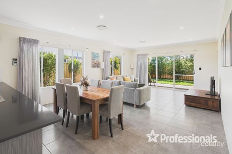Property photo of 7 Castellar Pass Yalyalup WA 6280