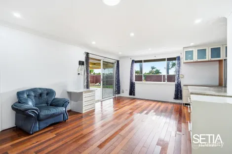 Property photo of 35 Seabrook Crescent Doonside NSW 2767
