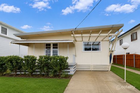 8 Bramble St, Woody Point, QLD 4019