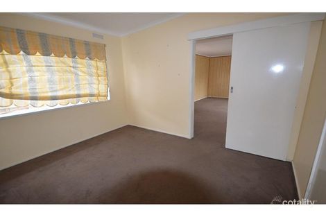 2 Glendale Gr, Mccrae, VIC 3938