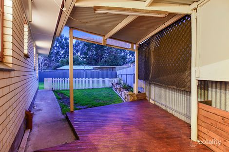 Property photo of 26 Collins Parade Hackham SA 5163