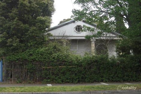 15 Legon Rd, Oakleigh South, VIC 3167