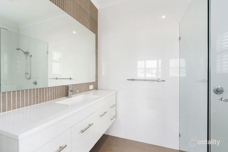 1/22 Teal Ave, Paradise Point, QLD 4216