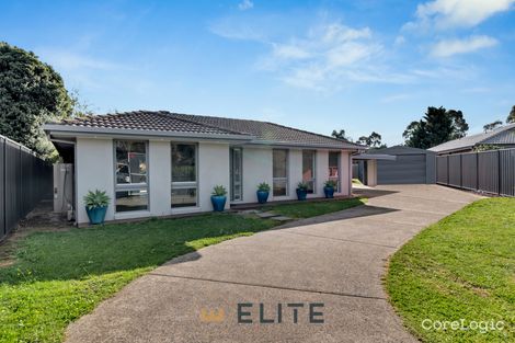 Property photo of 2 Debra Court Berwick VIC 3806