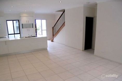 4/24 Kennington Rd, Camp Hill, QLD 4152