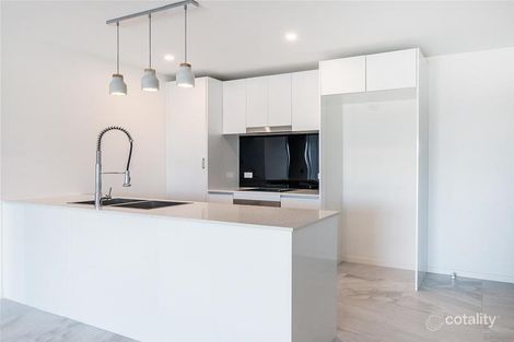 Property photo of 303/3 Oliphant Street Murarrie QLD 4172