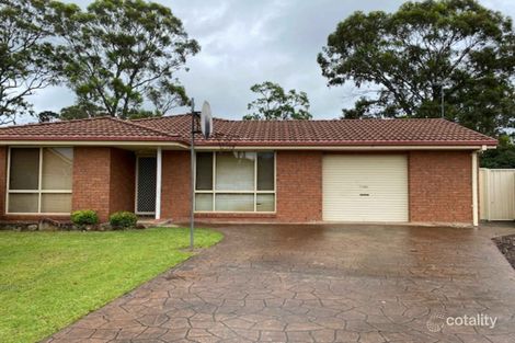 Property photo of 19 Lavender Court St Helens Park NSW 2560
