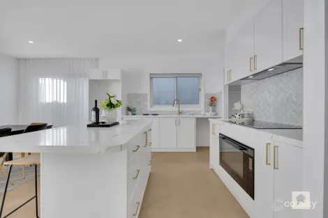 Property photo of 15 Shears Drive Fraser Rise VIC 3336