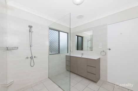 Property photo of 5 Sandalan Court Bushland Beach QLD 4818
