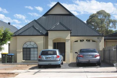 2 Milbank Ave, Gilles Plains, SA 5086