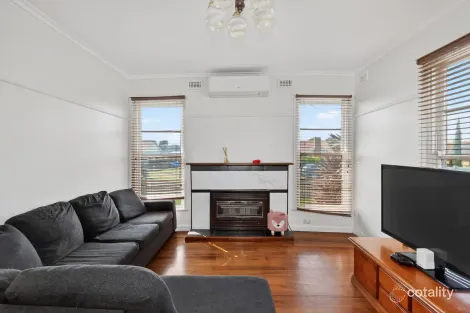 Property photo of 57 Crawley Street Warrnambool VIC 3280