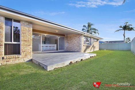 Property photo of 56 Menzies Circuit St Clair NSW 2759