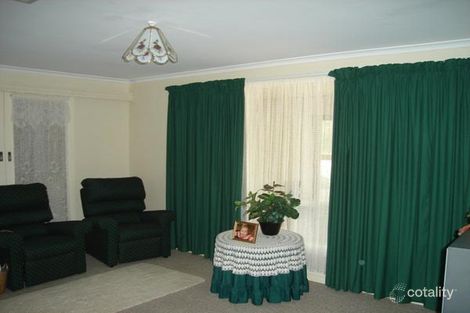 Property photo of 28 Tilbrook Avenue Minlaton SA 5575