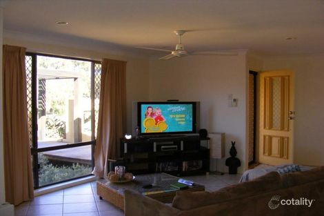 Property photo of 2 Coolanblue Avenue Innes Park QLD 4670