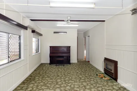 Property photo of 72 Lock Stanthorpe QLD 4380