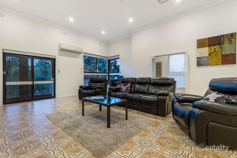 Property photo of 4 Mullens Road Vermont South VIC 3133