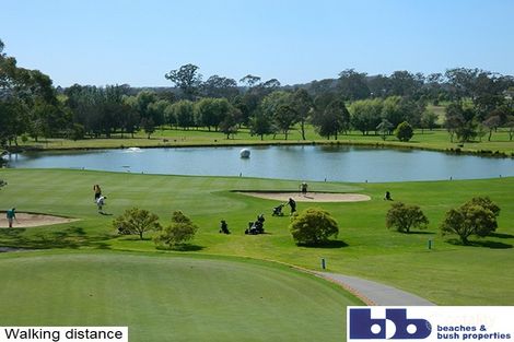 4 Panorama Pde, Moruya, NSW 2537