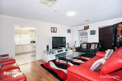 Property photo of 38 Pines Way Craigieburn VIC 3064