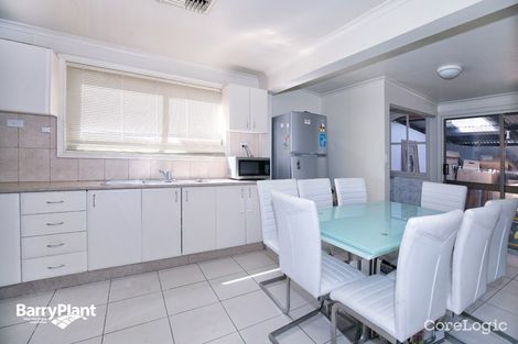 Property photo of 38 Pines Way Craigieburn VIC 3064