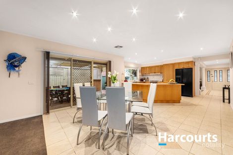 Property photo of 30 Paperbark Place Knoxfield VIC 3180
