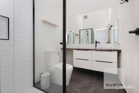 Property photo of 17/368-370 Melrose Drive Tullamarine VIC 3043