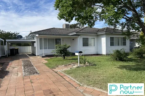 9 Larool St, South Tamworth, NSW 2340