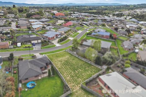Property photo of 6 Monica Drive Drouin VIC 3818
