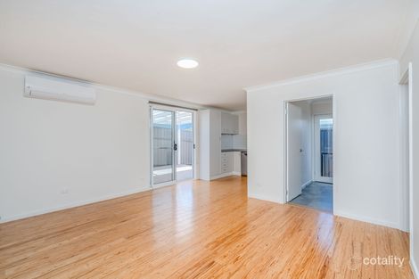 Property photo of 1 Anne Street Karabar NSW 2620
