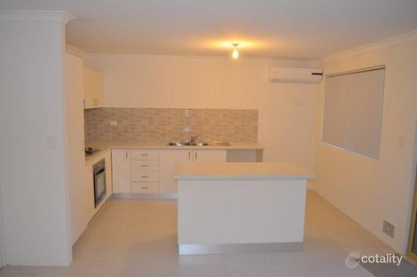 Property photo of 2/26 Andrea Way Queens Park WA 6107