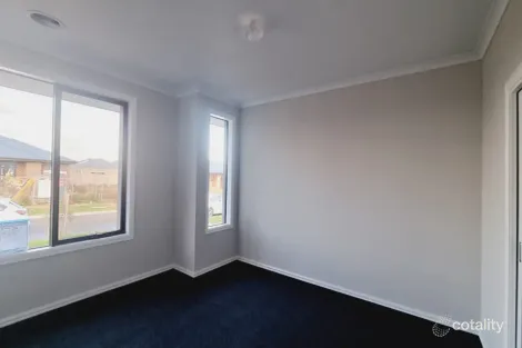 Property photo of 63 Karen Road Tarneit VIC 3029