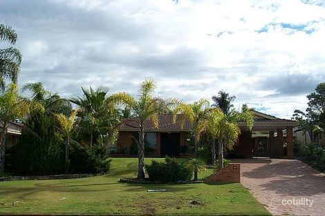 21 Lakeshore Cl, Ballajura, WA 6066