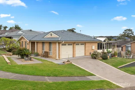 Property photo of 2 Hampton Way Maryland NSW 2287