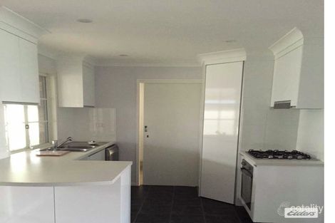 Property photo of 10 Mainsail Drive Caboolture South QLD 4510
