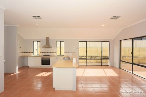 Property photo of 6 Possum Drive Wannanup WA 6210