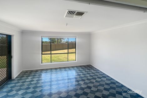 Property photo of 26 Ken McMullen Place Dubbo NSW 2830