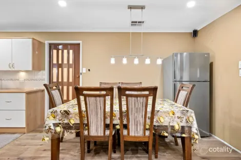 Property photo of 1 Shebler Place Melton VIC 3337