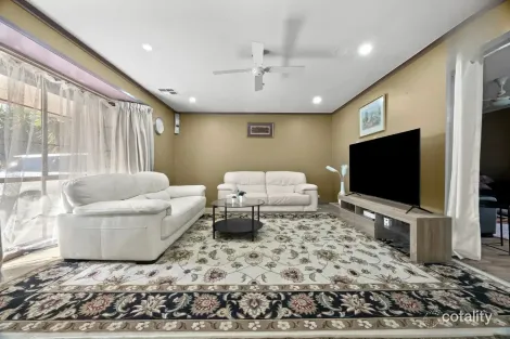 Property photo of 1 Shebler Place Melton VIC 3337