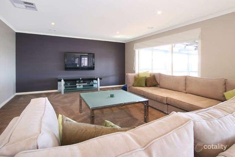 Property photo of 23 Katherine Court Mornington VIC 3931