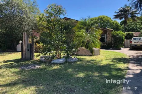 6 Hawthorn Ave, Nowra, NSW 2541