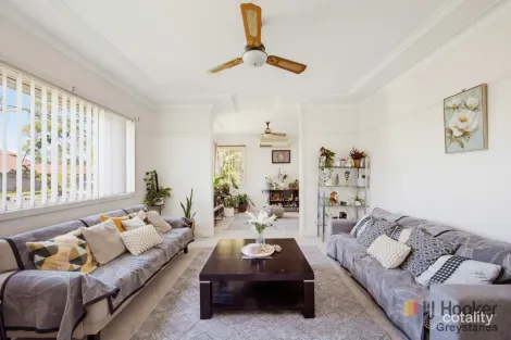 Property photo of 154 Smith Street Pendle Hill NSW 2145