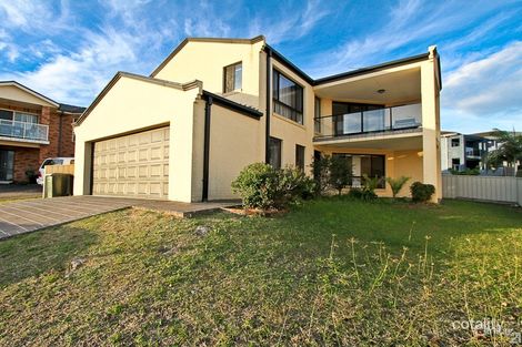 Property photo of 69 Geraldton Drive Redhead NSW 2290