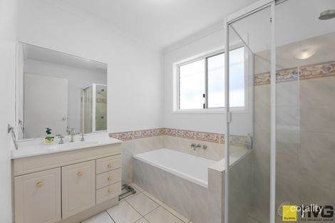 Property photo of 17 Stockman Crescent Mudgeeraba QLD 4213