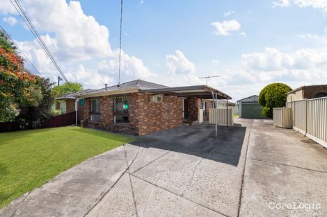 Property photo of 16 Kinterbury Drive Kings Park VIC 3021