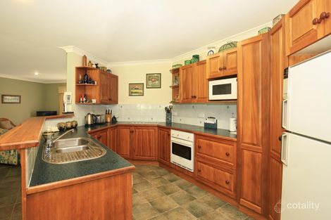 Property photo of 15 Tartarian Crescent Bomaderry NSW 2541