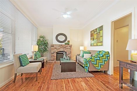 Property photo of 31 Valaud Crescent Highfields NSW 2289