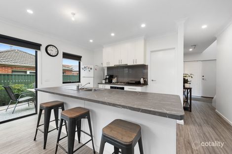 Property photo of 3 Grech Close Sebastopol VIC 3356