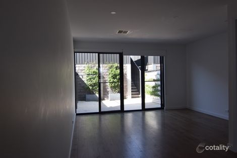 Property photo of 50 Buchanan Drive Woodforde SA 5072