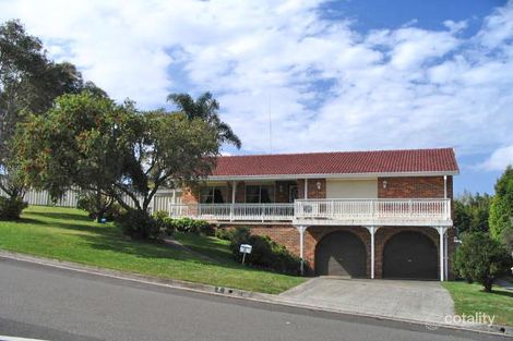 2 Blaxland Dr, Illawong, NSW 2234